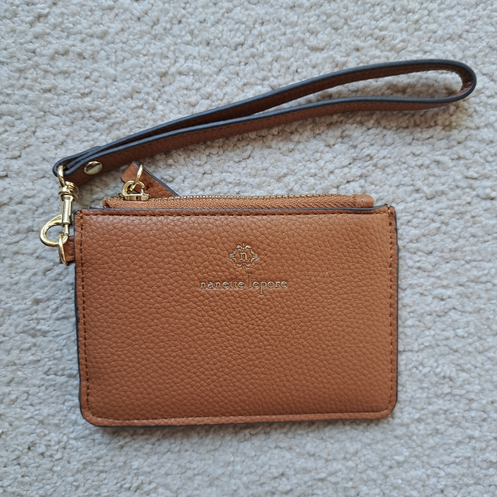 New wallet/wristlet